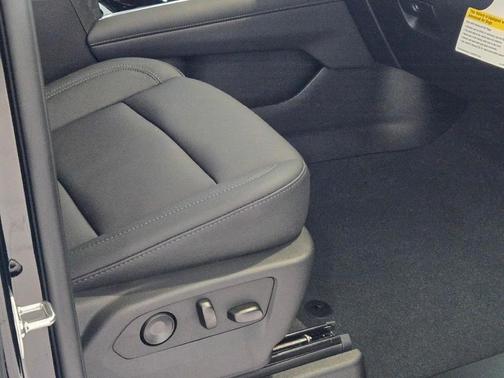 2026 Chevrolet Tahoe 4WD Z71