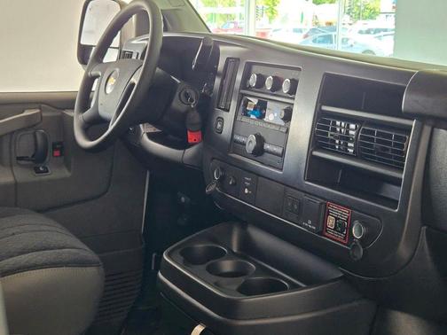 Summit White 2026 Chevrolet Express 2500 Work Van