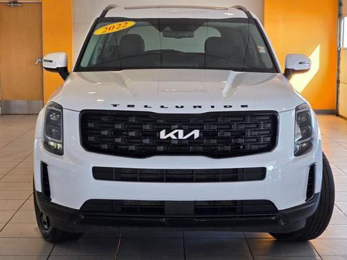 Glacial White Pearl 2022 Kia Telluride EX