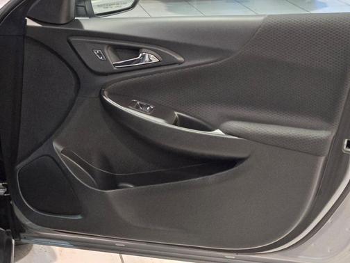 2023 Chevrolet Malibu FWD RS