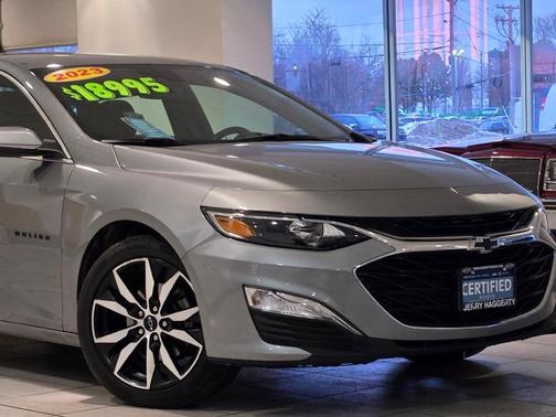 2023 Chevrolet Malibu FWD RS