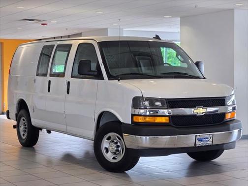 2023 Chevrolet Express 2500 RWD 2500 Regular Wheelbase WT