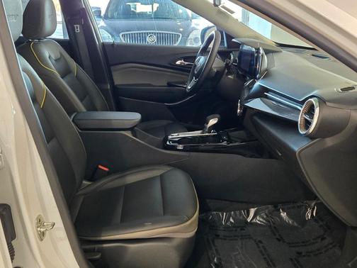 2025 Chevrolet Trax FWD ACTIV