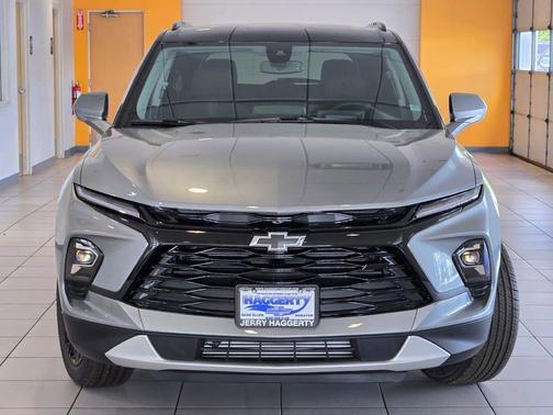 Sterling Gray Metallic 2026 Chevrolet Blazer 2LT
