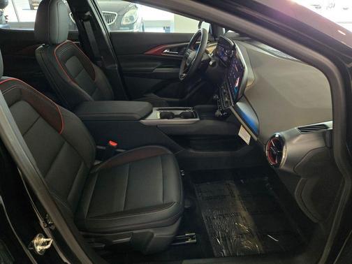 Black 2024 Chevrolet Equinox EV RS