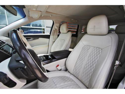 Blue Diamond Metallic 2019 Lincoln Nautilus Black Label