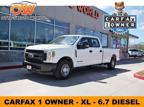 Oxford White 2018 Ford F-250 XL Truck