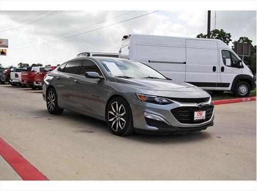 2023 Chevrolet Malibu FWD RS