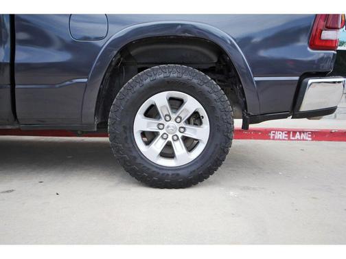 Maximum Steel Metallic Clearcoat 2020 RAM 1500 Laramie