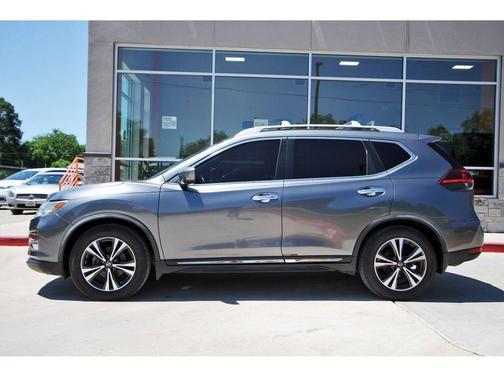 Gun Metallic 2018 Nissan Rogue SL