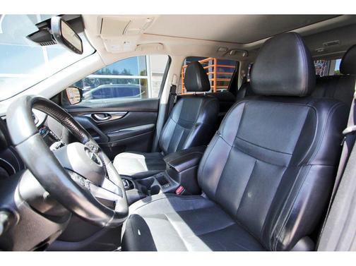 Gun Metallic 2018 Nissan Rogue SL