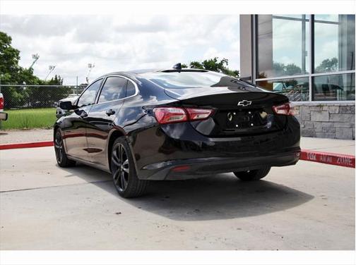 2021 Chevrolet Malibu FWD LT