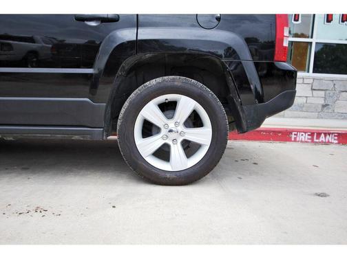 Black Clearcoat 2015 Jeep Patriot Latitude