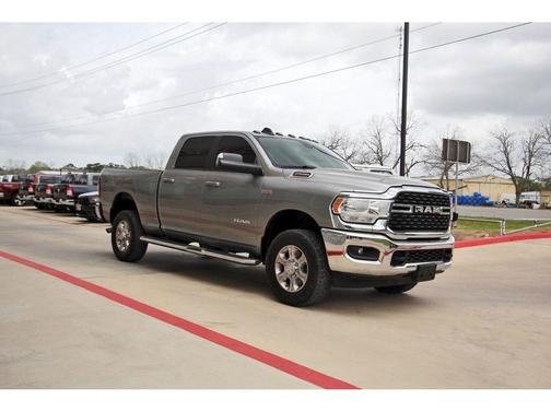 2022 RAM 2500 Big Horn Crew Cab 4x4 6'4' Box