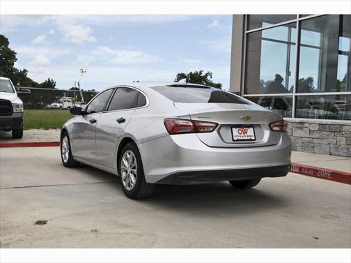 2021 Chevrolet Malibu FWD LT