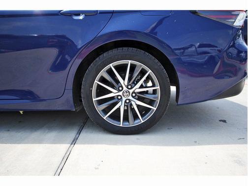 2024 Toyota Camry XLE