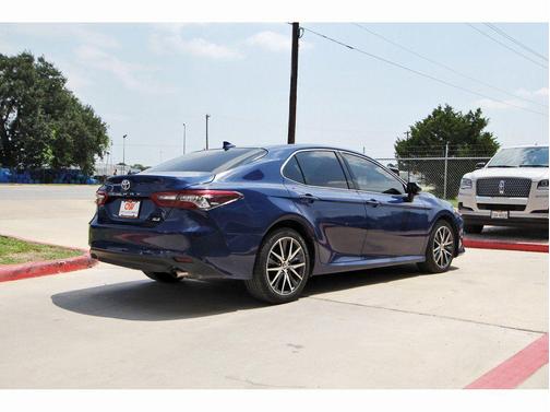 2024 Toyota Camry XLE