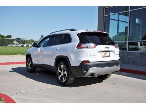 Bright White Clearcoat 2019 Jeep Cherokee Limited