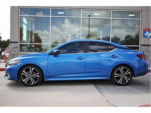 2022 Nissan Sentra SR
