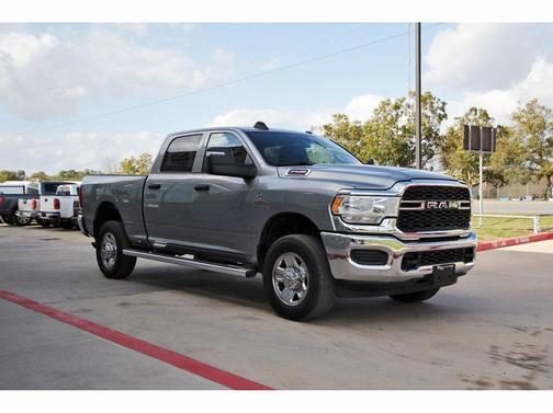2024 RAM 2500 Tradesman Crew Cab 4x4 6'4' Box
