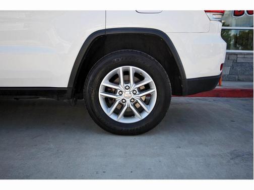 2018 Jeep Grand Cherokee Laredo E