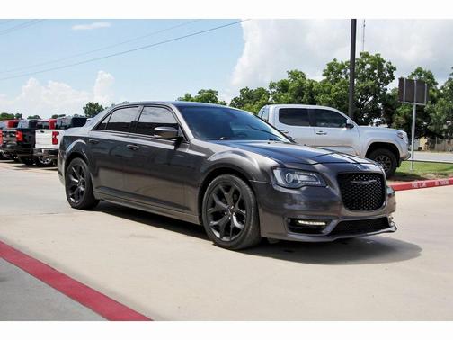 2022 Chrysler 300 Touring