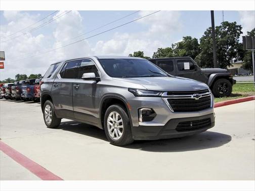 2023 Chevrolet Traverse LS