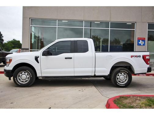 Oxford White 2022 Ford F-150 XL