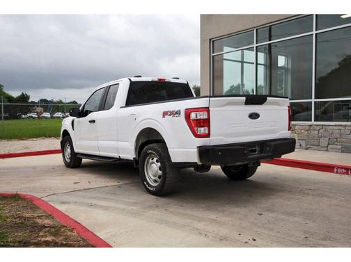 Oxford White 2022 Ford F-150 XL