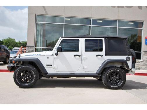 Bright White Clearcoat 2016 Jeep Wrangler Unlimited Sport