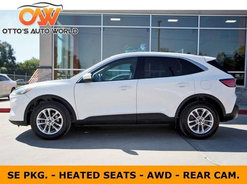 2020 Ford Escape SE