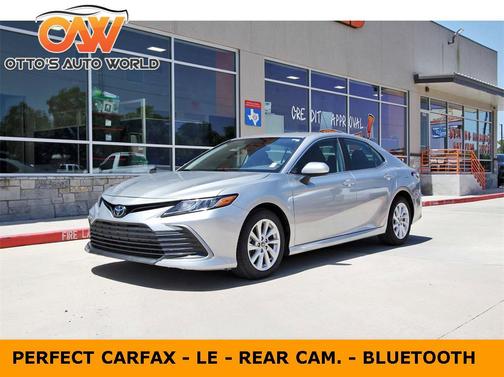 2022 Toyota Camry LE