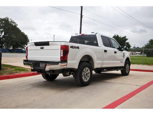 Oxford White 2021 Ford F-250 XLT