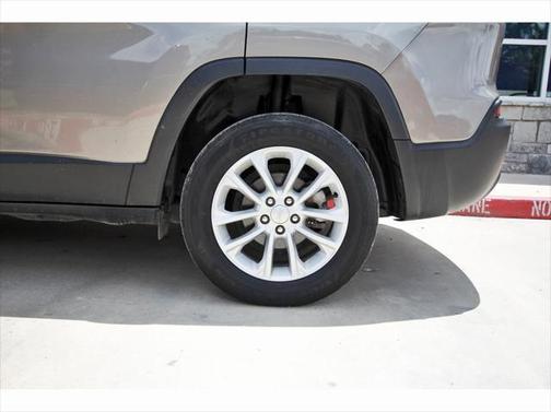 2021 Jeep Cherokee Latitude
