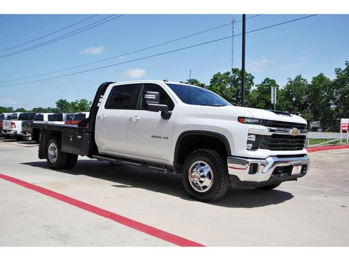 Summit White 2024 Chevrolet Silverado 3500 LT
