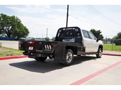 Summit White 2024 Chevrolet Silverado 3500 LT