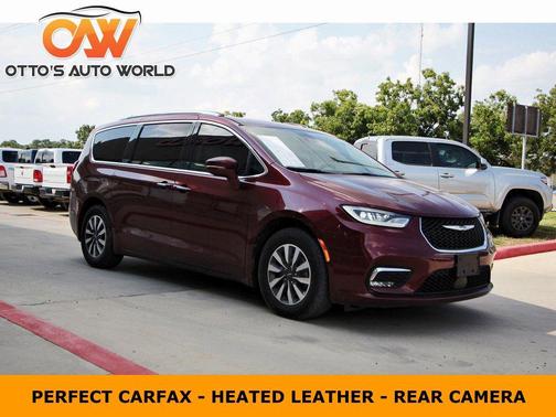 2021 Chrysler Pacifica Touring L