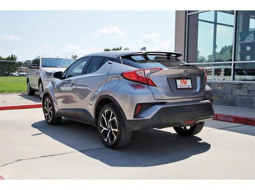 2018 Toyota C-HR XLE Premium