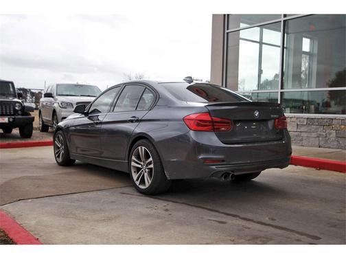 2017 BMW 330 330i