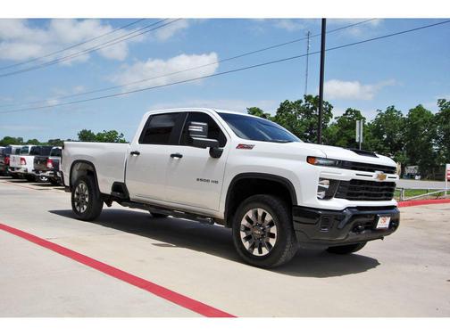 Summit White 2025 Chevrolet Silverado 2500 Custom