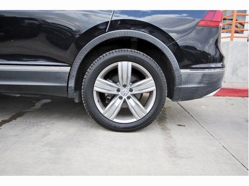 2018 Volkswagen Tiguan 2.0T SEL