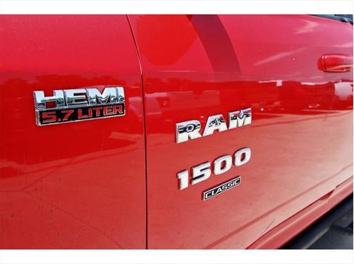 2020 RAM 1500 Classic SLT