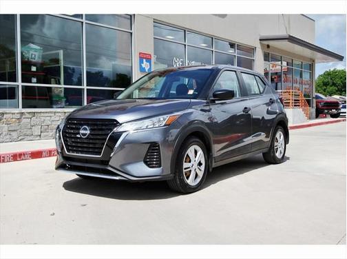 2022 Nissan Kicks S
