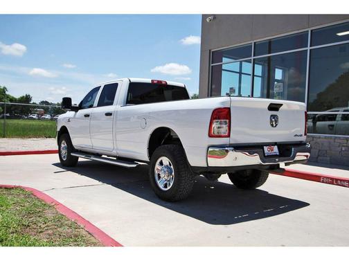 Bright White Clearcoat 2023 RAM 2500 Tradesman Crew Cab 4x4 8' Box
