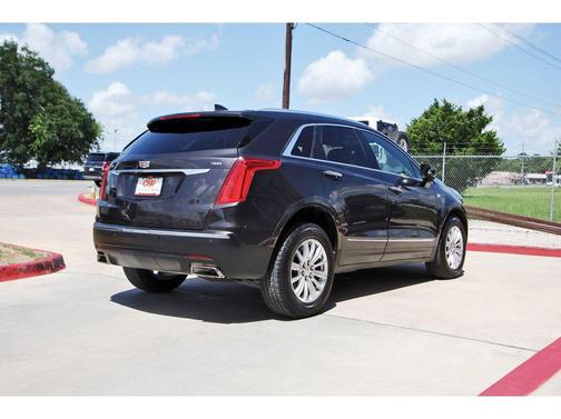 Dark Granite Metallic 2019 Cadillac XT5 Base