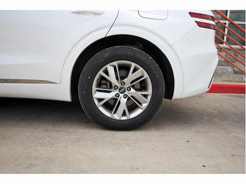 2023 Genesis GV70 2.5T AWD