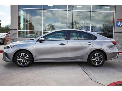 Steel Gray 2024 Kia Forte LXS