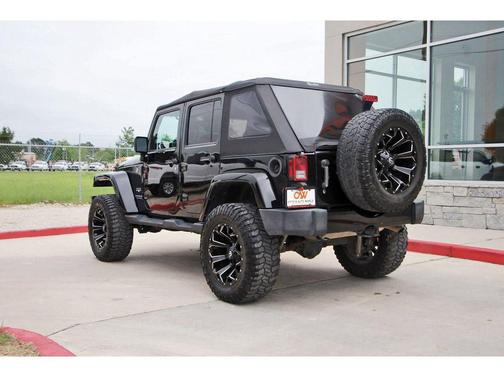 Black Clearcoat 2017 Jeep Wrangler Unlimited Sahara