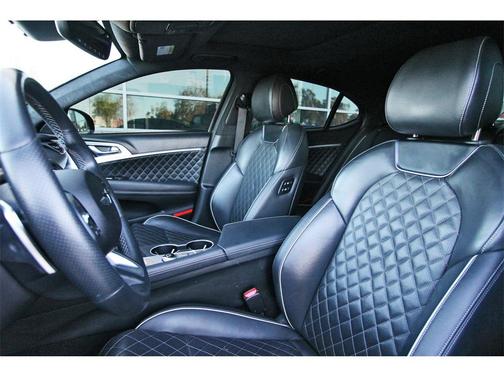 2019 Genesis G70 3.3T Advanced