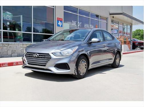 2020 Hyundai Accent SE
